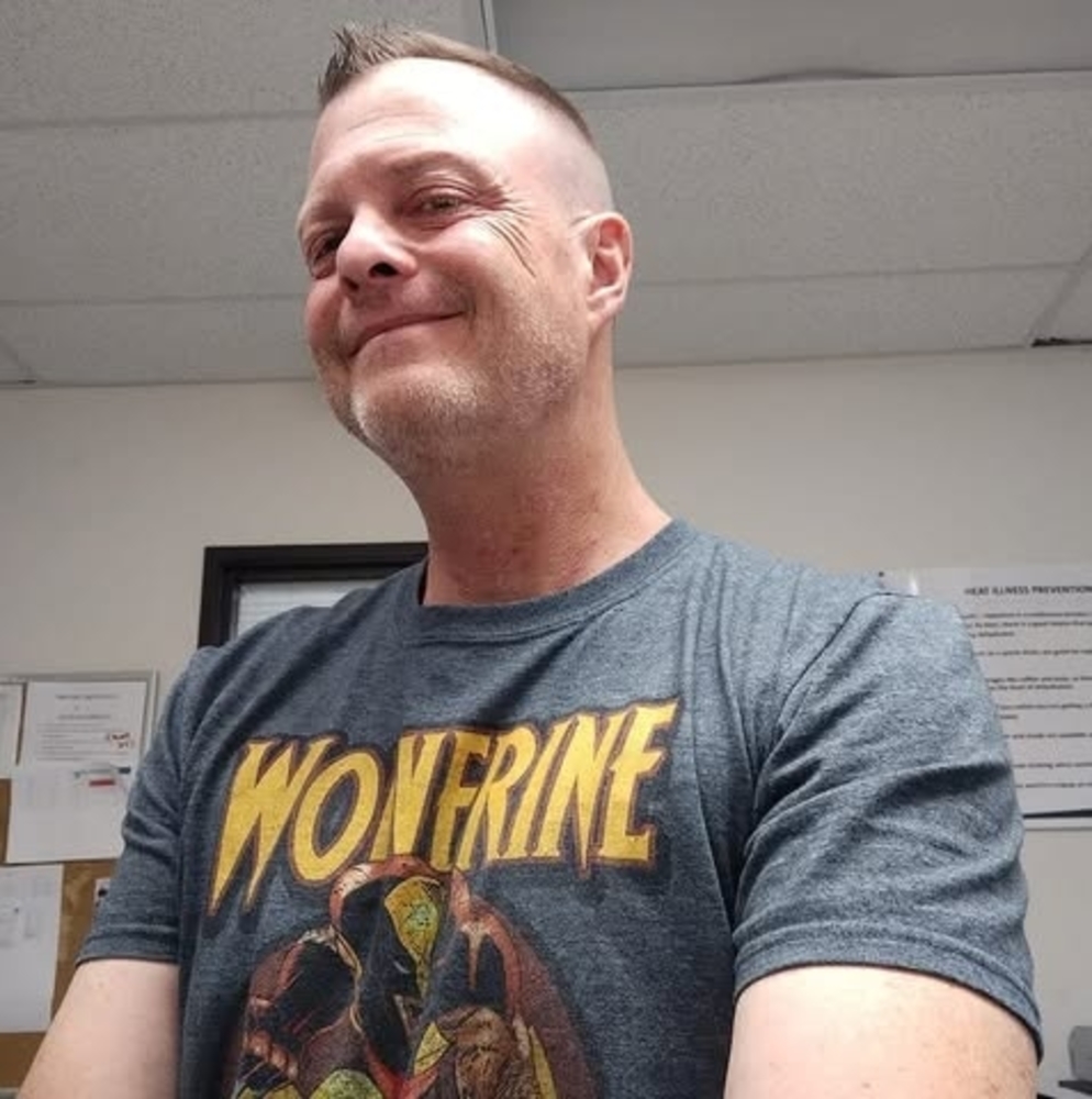 Meet your Posher, Eric